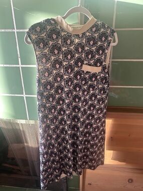 Prada 2015 Sleeveless Floral Dress in Navy, Cream & Pink size 40